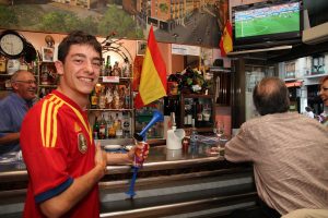 13-06-14 Segovia. Ambiente durante el partido España - Holanda del Mundial Brasil 2014.
